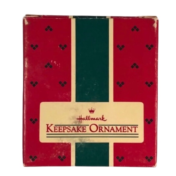 Hallmark "Merry Mouse" 1985 Christmas Ornament - Picture 4 of 4